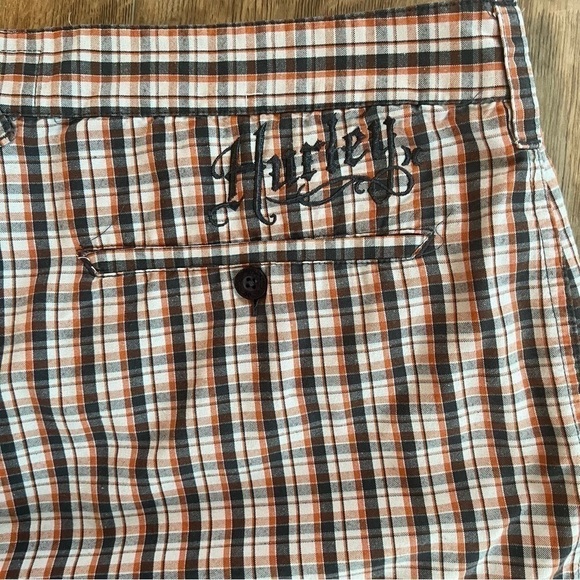 Hurley Flat Front Plaid Bermuda Casual Shorts - Picture 3 of 6